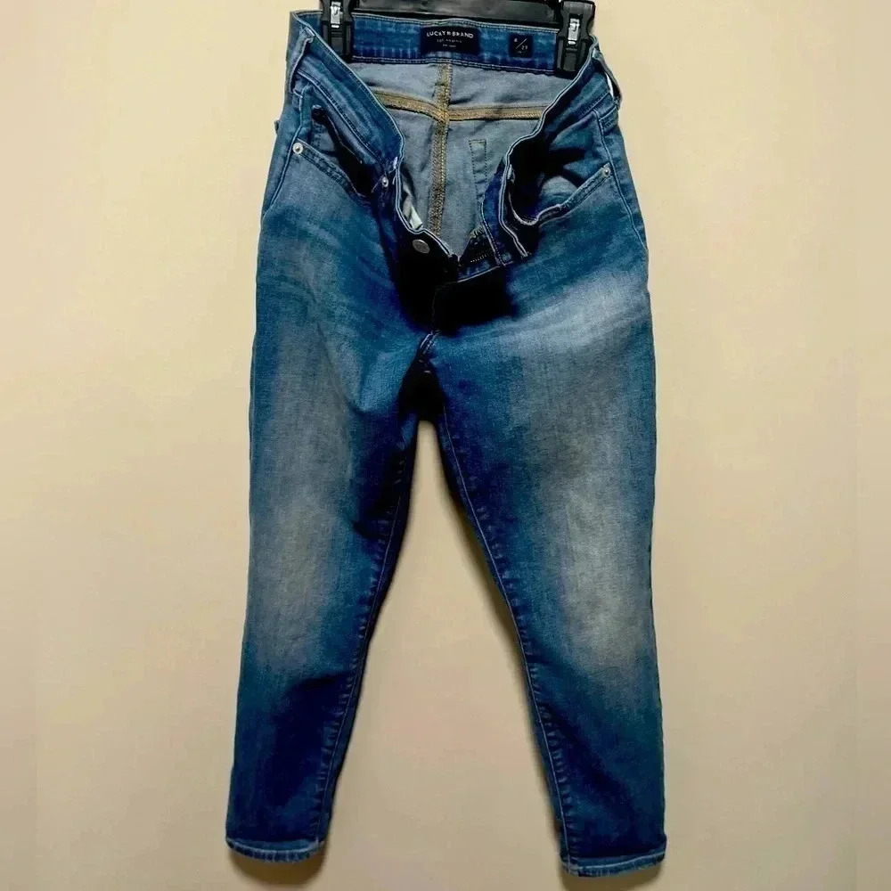 Lucky Brand women’s low rise skinny jeans size 8/29